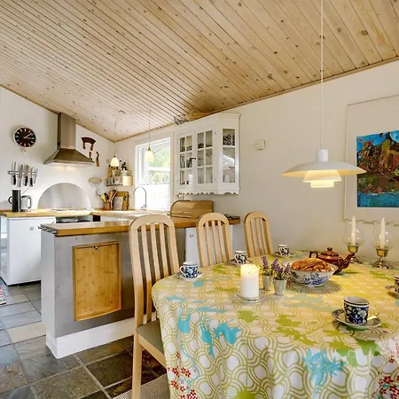 Leani - 200m From The Sea By Interhome Holiday home Stubbekobing