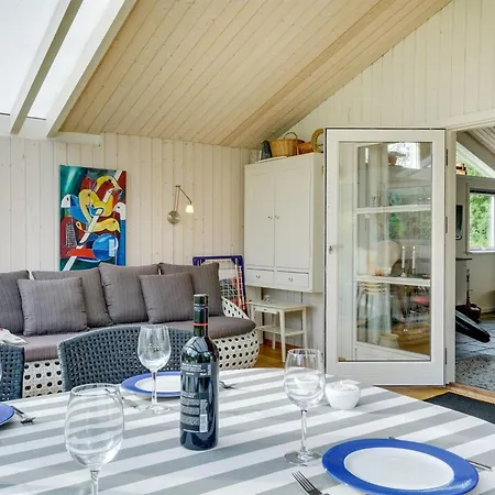 Leani - 200m From The Sea By Interhome Stubbekøbing
