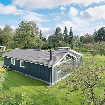 Leani - 200m From The Sea By Interhome Stubbekøbing